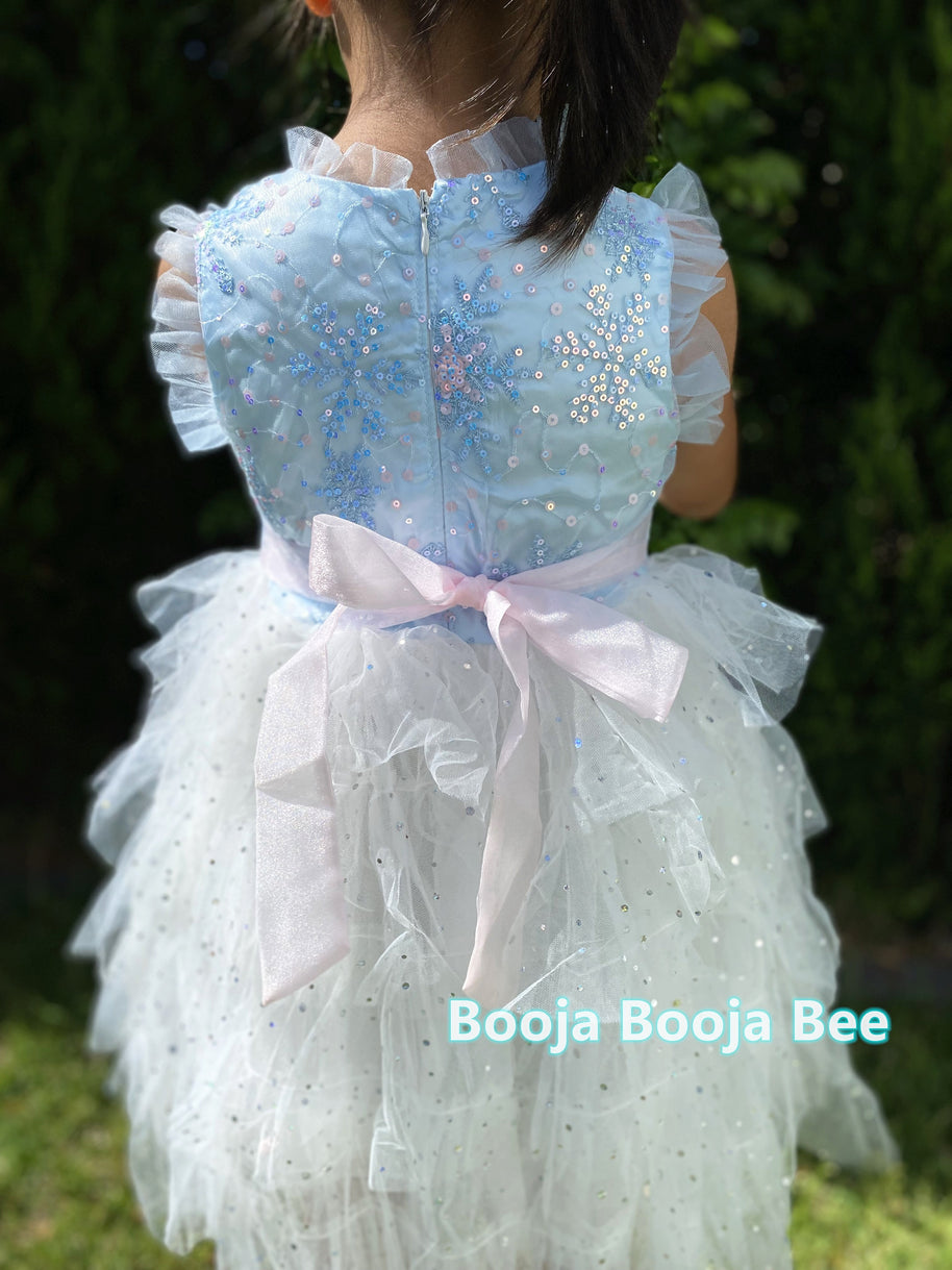 Frozen Elsa ruffles and sequins sleeveless dress, Toddlers Disney themed party outfits