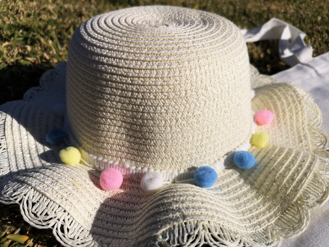 Braided raffia straw wicker kids sun hat and shoulder bags (1 sets)