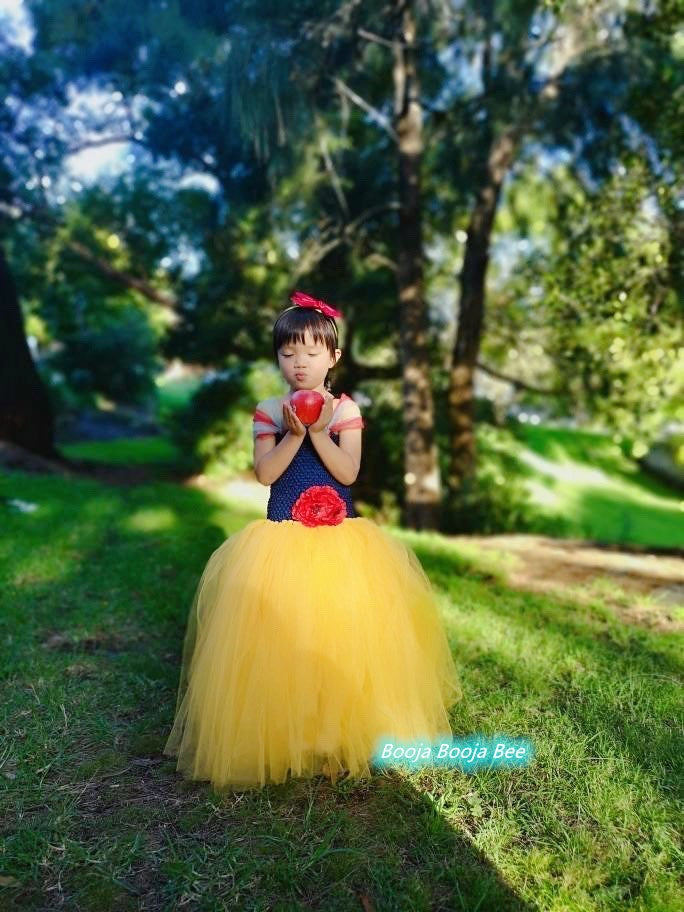 Snow White tutu dress, costume, birthday, photo shoot, Halloween, tulle, princess party, pre-order