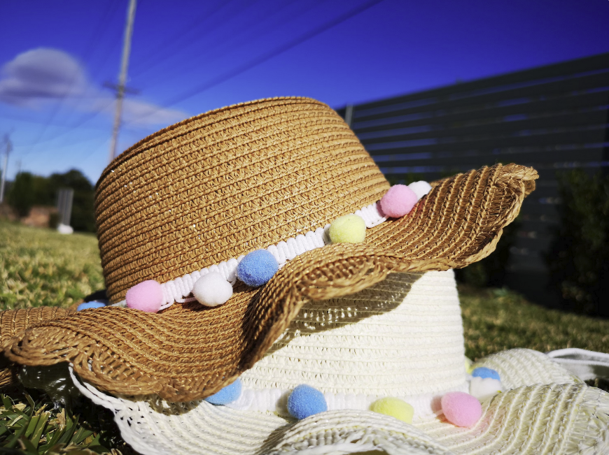 Braided raffia straw wicker kids sun hat and shoulder bags (1 sets)