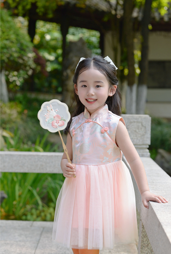 Six palaces beauty sleeveless Qipao girls dress, Pink modern Chinese outfits