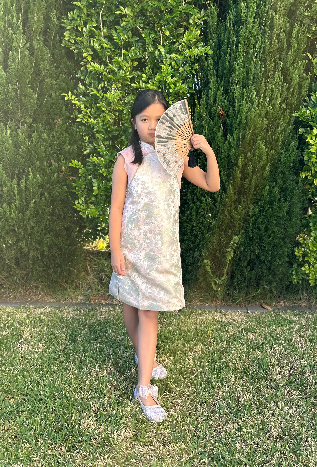 Fairy tale of Jade pool Qipao, Luxurious pink Cheongsam for Chinese New Year, Harmony day outfits, Chinese culture girls wear