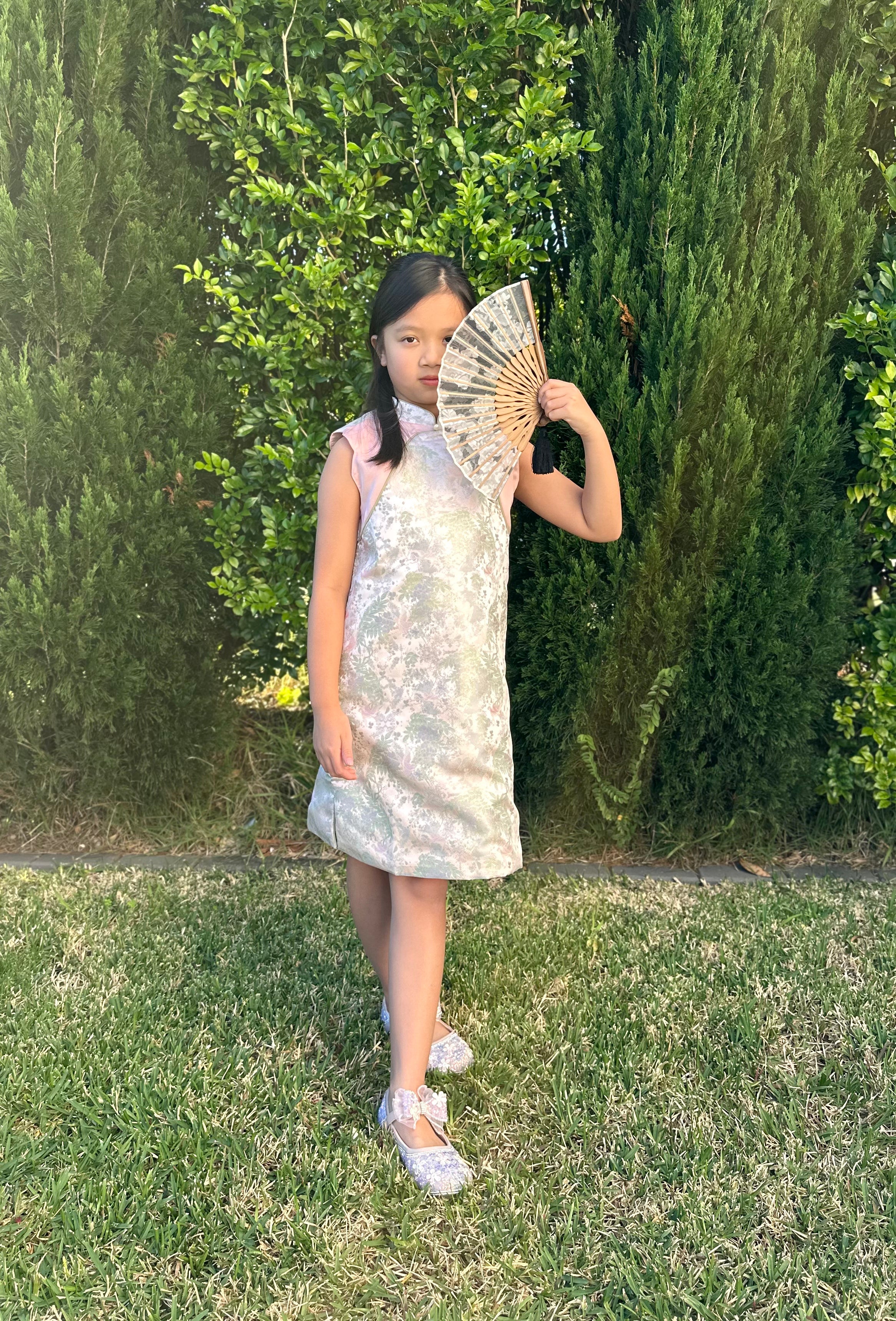 Fairy tale of Jade pool Qipao, Luxurious pink Cheongsam for Chinese New Year, Harmony day outfits, Chinese culture girls wear