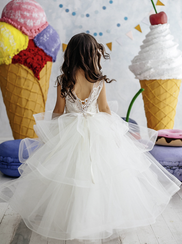 White flower V-neck lace embroidery ball gown, Princess evening dress