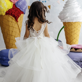 White flower V-neck lace embroidery ball gown, Princess evening dress