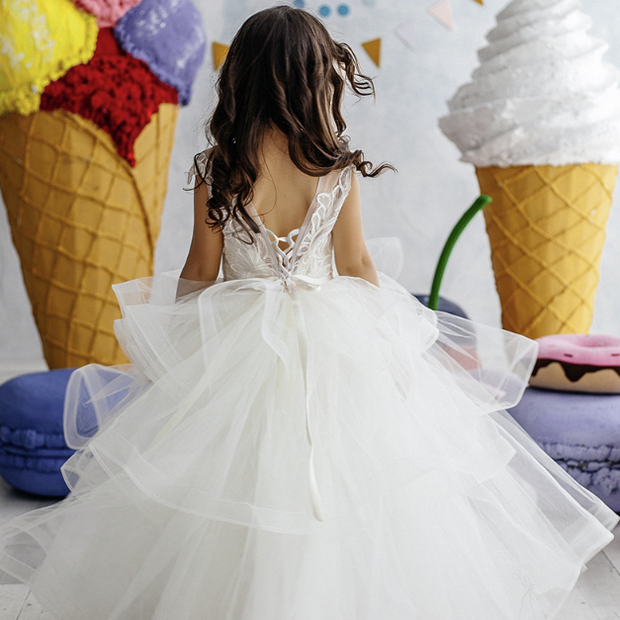 White flower V-neck lace embroidery ball gown, Princess evening dress