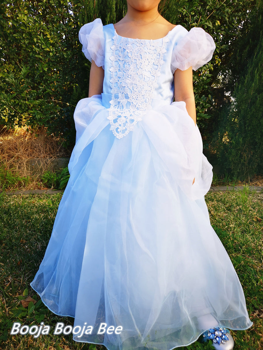 Magical Cinderella costume dress, Disney princess party gown, Halloween dress-up cosplay