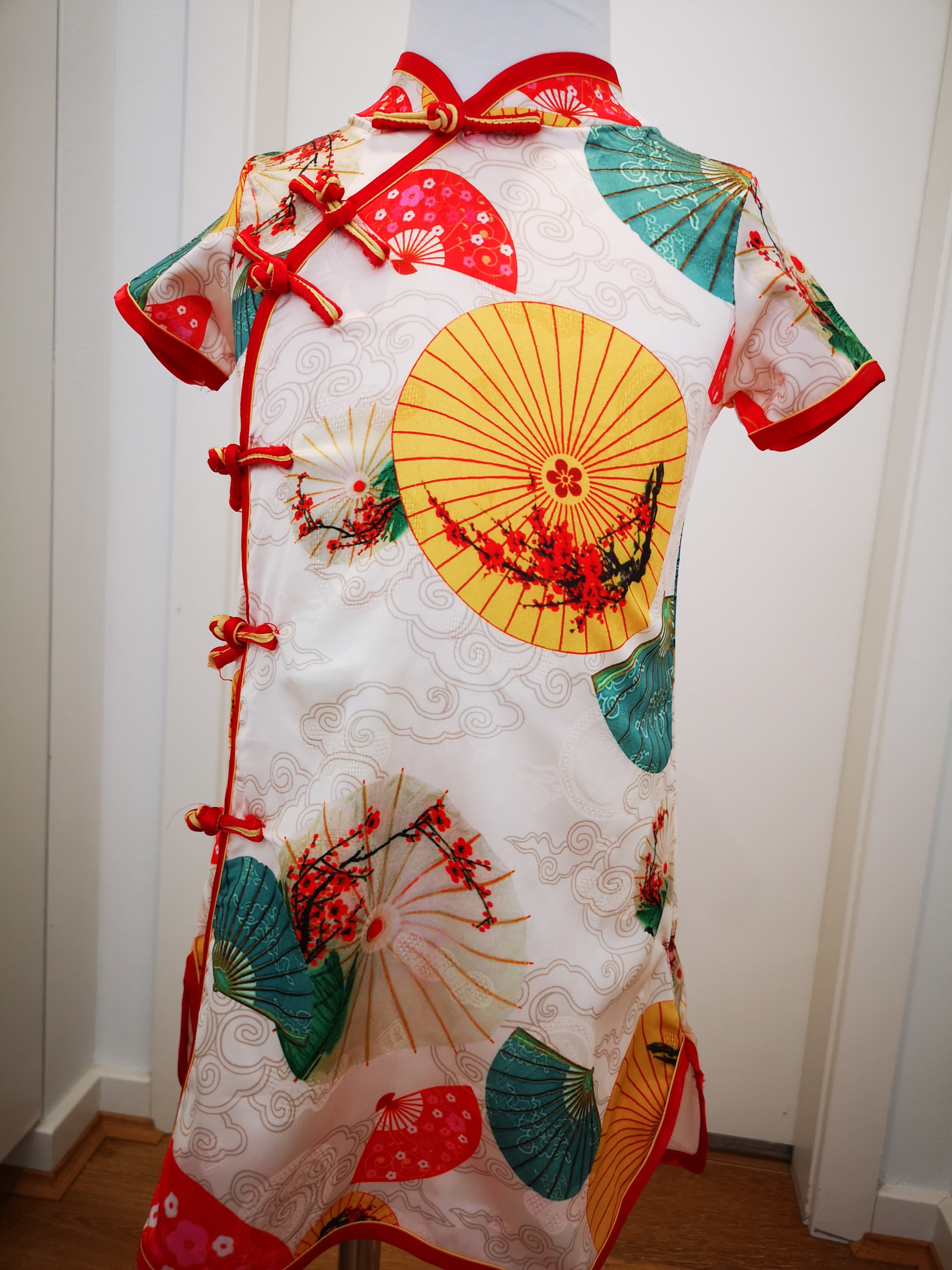 Fancy Qipao Cheongsam for girls,  Chinese short sleeves traditional dress