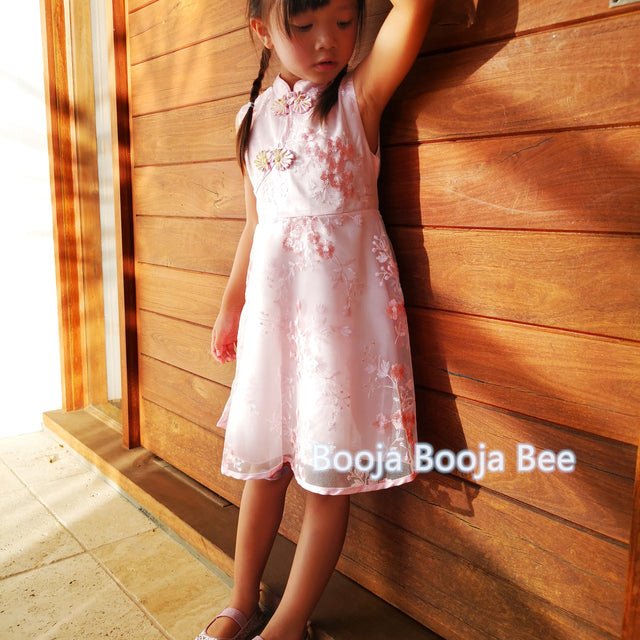 Pink Flower embroidery Chinese Qipao for girls, Cheongsam, Chinese New Year dress for girls