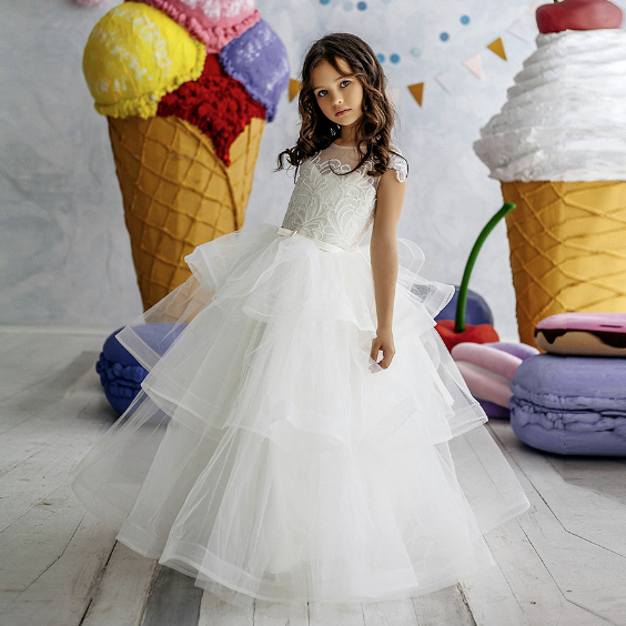 White flower V-neck lace embroidery ball gown, Princess evening dress